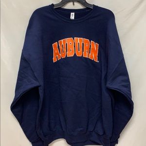 AUBURN UNIVERSITY SWEAT SHIRT. NWT